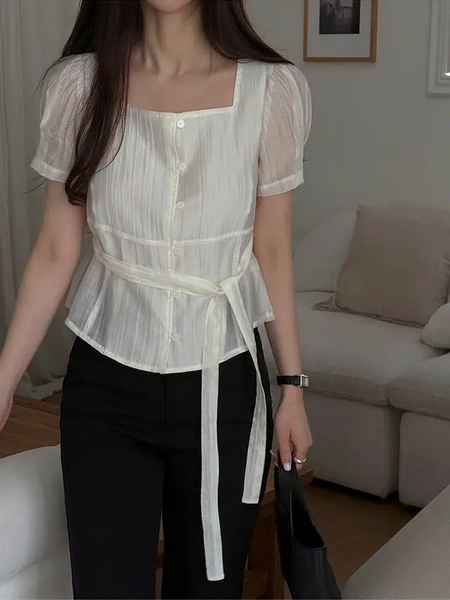 프렌치 스타일 퍼프소매 셔츠 상세 이미지 2