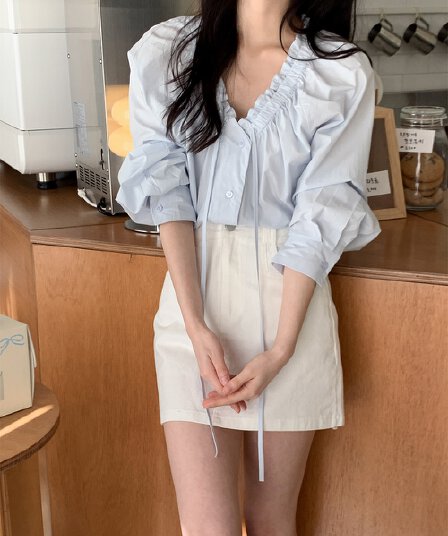 chic 이른 가을 한 부서 부드러운 프랑스식 품격 프릴 V넥 주름 장식 레이스업 긴팔 Chic 셔츠 맨위