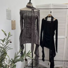 批发暗黑废土风做旧破洞一字肩挂脖飘带长袖开叉t恤衫 褶皱<b class='q'>中长款</b>上衣