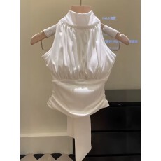 批发辣妹风挂脖褶皱短款<b class='q'>无袖</b>背心秋季新款外穿百搭性感收腰修身上衣女