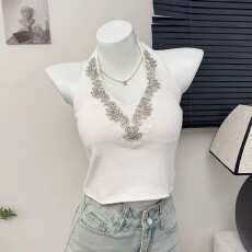 批发法式纯欲重工镶钻挂脖吊带背心女春2025辣妹性感修身显瘦短款上衣