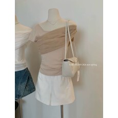 批发韩系纯欲风网纱褶皱斜肩露肩短袖T恤女2026夏季<b class='q'>新款</b>修身收腰上衣