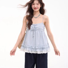 批发十三行2026夏新款度假风条纹吊带背心女木耳边蕾丝拼接<b class='q'>无袖</b>上衣