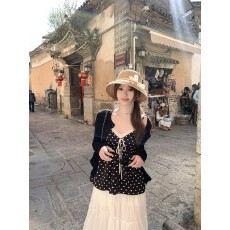 批发韩系蕾丝拼接波点吊带背心女2026夏季新款系带假两件上衣