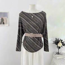 批发韩系<b class='q'>不规则</b>斜条纹一字领长袖T恤女秋季配腰带收腰显瘦针织打底衫
