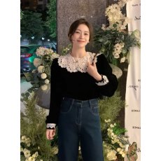 批发2026复古蕾丝花边领丝绒衬衫女秋黑色打底衫法式高级感气质上衣
