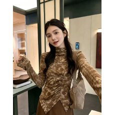 批发2026轻奢高级感长袖女<b class='q'>不规则</b>设计感垫肩上衣水墨扎染半高领打底衫