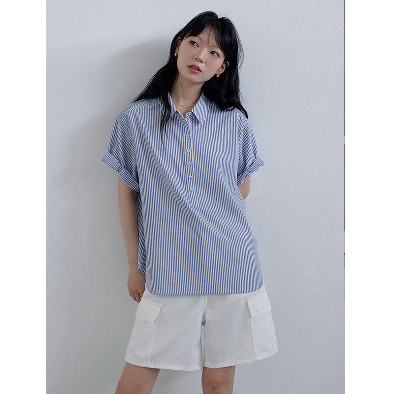소금 부서 품격 블루 화이트 스트라이프 볼륨 측면 반팔 셔츠 하프 열기 루즈핏 캐주얼 POLO 셔츠