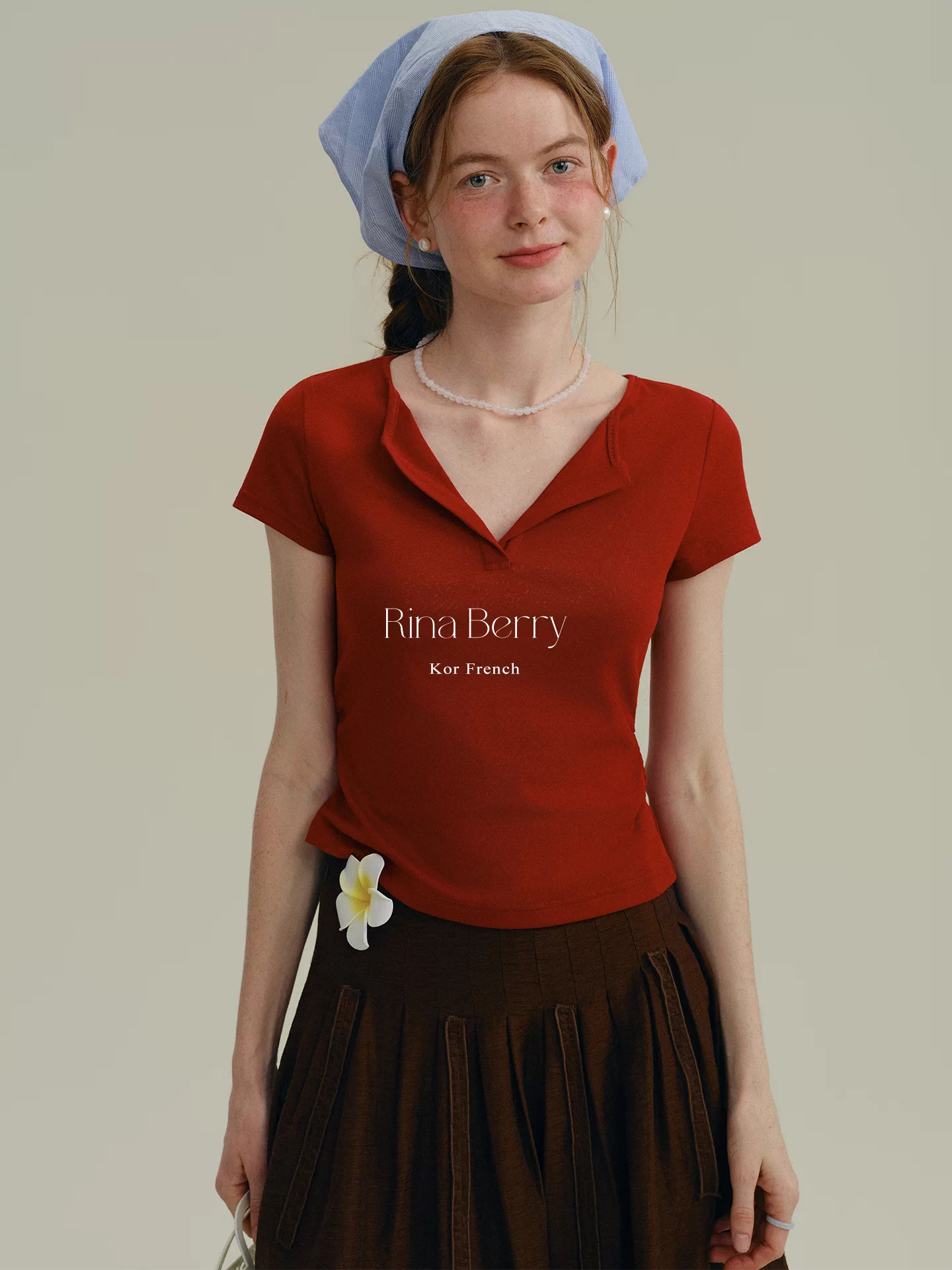 rina berry 와인 레드 뒤집다 측면 V넥 티셔츠 측면 주름 허리 수축 몸매 가꾸기 슬림해 보이는 긍정적 인 어깨 반팔 맨위