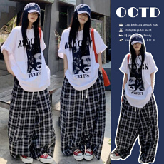 批发現货孕妇<b class='q'>装</b>纯棉T恤运动套<b class='q'>装</b>夏季宽松休闲阔腿格子<b class='q'>裤</b>两件套