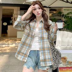 批发格子布+单排多扣夏季外套女薄款开衫<b class='q'>衬衣</b>女