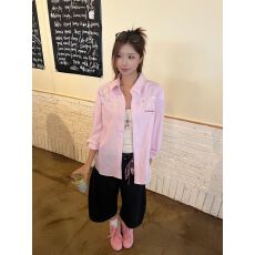 批发原版面料刺绣条纹<b class='q'>衬衫</b>女叠穿遮肉宽松百搭<b class='q'>衬衣</b>外搭防晒开衫ins潮