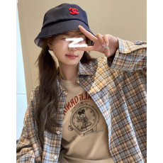 批发原版面料复古格子<b class='q'>衬衫</b>女夏季设计感小众宽松休闲<b class='q'>长袖</b>防晒上衣外套