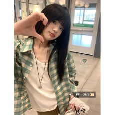 批发法式绿色格子衬衫外套女夏季2026新款防晒衫小众别致衬衣宽松上衣