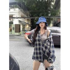 批发格子<b class='q'>衬衫</b>外套女2026春秋款宽松慵懒情侣款<b class='q'>休闲</b>长袖<b class='q'>衬衣</b>外搭ins潮