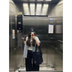批发盐系松弛感条纹翻领短袖衬衫女<b class='q'>夏</b>季新款小众绝美小衫宽松显瘦上衣