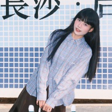 批发美式复古蓝色格子衬衫女早春字母刺绣长袖衬衣情侣宽松休闲上衣潮