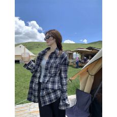 批发格子<b class='q'>衬衫</b>外套女2026春秋款宽松慵懒<b class='q'>情侣</b><b class='q'>款</b>休闲<b class='q'>长袖</b><b class='q'>衬衣</b>外搭ins潮