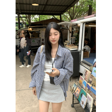 批发小众韩系格子<b class='q'>衬衫女</b>早秋新款百搭宽松慵懒风上衣外搭格纹衬衣外套