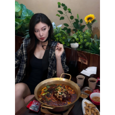批发格子衬衫外套女2026春秋款宽松慵懒情侣款休闲<b class='q'>长袖</b>衬衣外搭ins潮