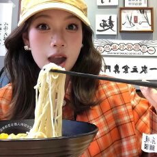 批发美式复古格纹设计感防晒长袖衬衫夏季新款气质修身显瘦宽松上衣女
