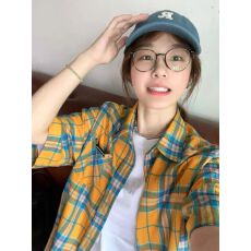 批发原版面料 黄色格子夏季短袖衬衫<b class='q'>男</b>友风宽松情侣休闲外套潮牌