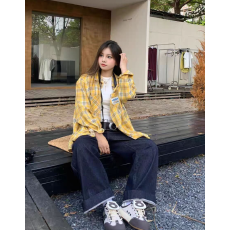 批发美式复古黄色磨毛格子<b class='q'>衬衫</b>女2026春秋宽松休闲<b class='q'>长袖</b>外搭开衫潮