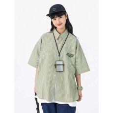 批发绿色条纹<b class='q'>衬衫</b>女设计感小众2026夏季新款日系潮牌复古宽松学生<b class='q'>衬衣</b>