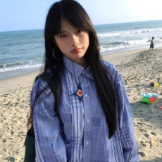 批发日系复古拼接蓝色<b class='q'>格子衬衫</b>外套女春夏新款宽松休闲别致防晒上衣潮