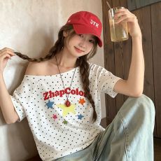 不退换韩系波点斜肩短袖t恤女夏季宽松慵懒风小众露肩上衣潮