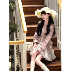批发韩系chic纯棉格子衬衫女叠穿春秋款遮肉显瘦<b class='q'>长袖</b>衬衣<b class='q'>外</b>搭上衣ins