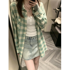批发法式绿色格子衬衫外套女夏季2026新款防晒衫小众别致衬衣宽松上衣