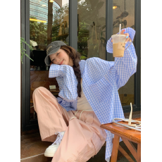 批发洋气百搭个性法式ootd蓝色格子衬衫女2026春季新款百搭小众上衣