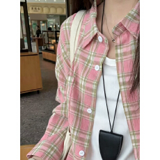 批发粉色<b class='q'>格子衬衫</b>女2026早春外搭设计感小众时尚外穿衬衣夏季外套