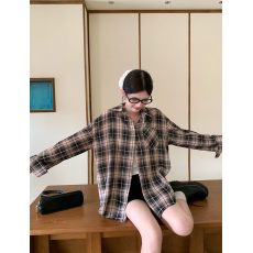 批发复古格子<b class='q'>衬衫</b>女韩版潮流春秋设计感薄款外套宽松慵懒风百搭<b class='q'>衬衣</b>服