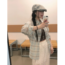 批发实价蓝色格子<b class='q'>衬衫</b>女2026早春外搭设计感小众时尚外穿<b class='q'>衬衣</b>夏季外套