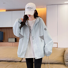 批发撞色格子拼接冲锋衣外套女春秋2026新款<b class='q'>宽松</b>连帽<b class='q'>户外</b>工装夹克上衣