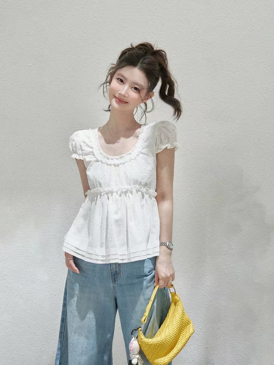 u 칼라 주름 밑단 반팔 티셔츠 외국 가스 화이트 여성 여름 달콤함 루즈핏 슬림해 보이는 디자인 센스 다용도 맨위
