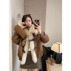批发<b class='q'>冬</b>季新款狐狸毛领皮草外套女年轻款鹅绒内胆派克服短款大衣