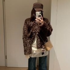 批发立领<b class='q'>外套</b>高级湖羊环保皮草小个子短款<b class='q'>新款</b>皮毛一体毛毛