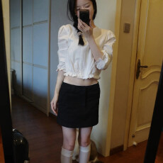 批发法式白色七分袖衬衫女2026新款花边刺绣<b class='q'>棉麻</b>短款<b class='q'>上衣</b>甜美