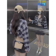 批发时髦减龄<b class='q'>街头</b>感！复古休闲格子长袖衬衫短款上衣女