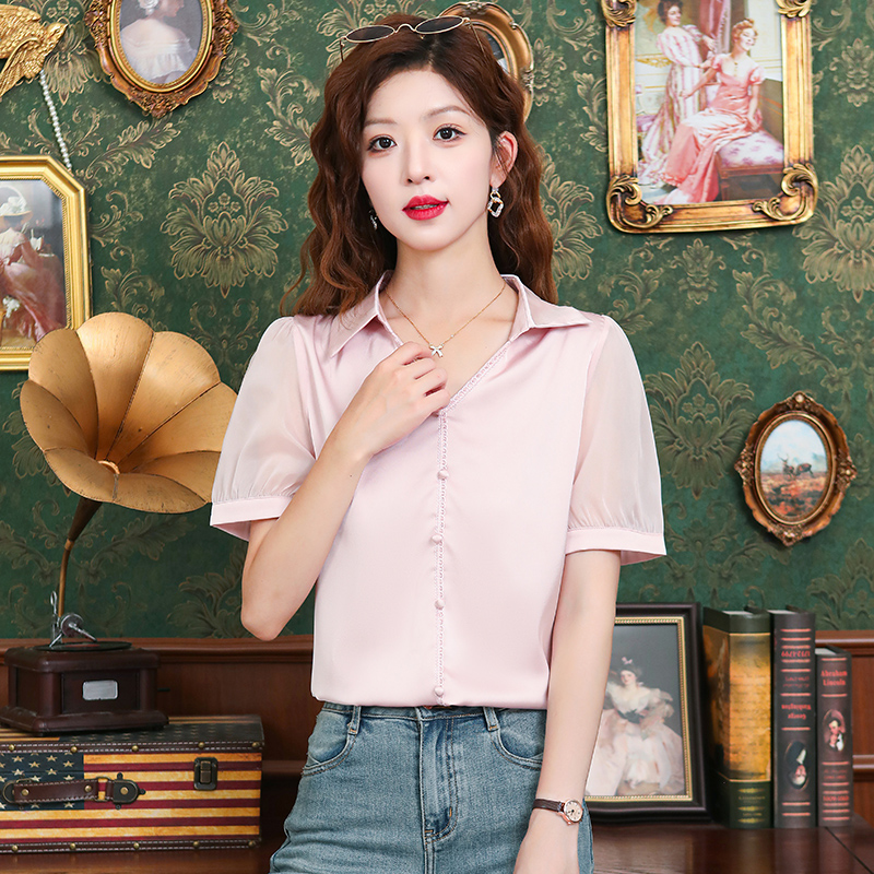 품격 외국 가스 폴로 칼라 레이스 반팔 여성 셔츠 여름 드레스 2026 년 여름 새로운 다용도 슬림해 보이는 캐주얼 맨위