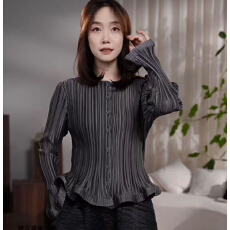 批发2026简奢春季显瘦气质时尚休闲百搭衬衫高级感洋气上衣