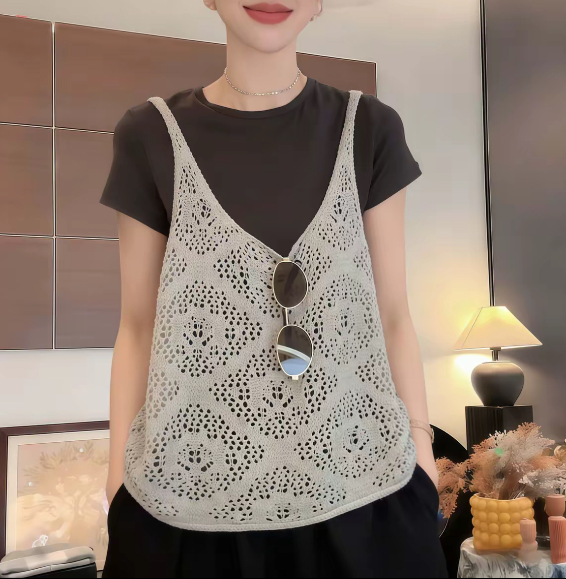 봄 단색 얇은 스타일 자수 홀로우 아웃 조끼 여자 2026 새로운 패션 캐주얼 느긋한 다용도 캐미솔