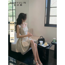 批发法式方领波点吊带<b class='q'>连衣裙</b>女2026春季新款高级好看收腰短裙