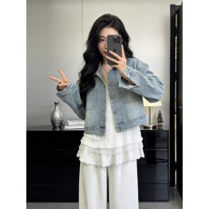 批发早春装韩版翻领烫钻牛仔外套女2026新款高级感洋气减龄夹克短上衣