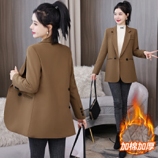 批发实拍 西装<b class='q'>外套</b>女秋季新款休闲高级感女神范大码小西服秋冬