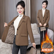 批发实拍 休闲西装外套女秋季新款宽松大码英伦风设计感西服女