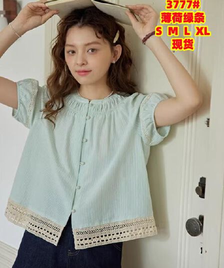 프랑스식 주름 라운드 넥 작은 셔츠 레이스 스트라이프 셔츠 여성용 짧은 소매 여름 얇은 스타일 맨위
